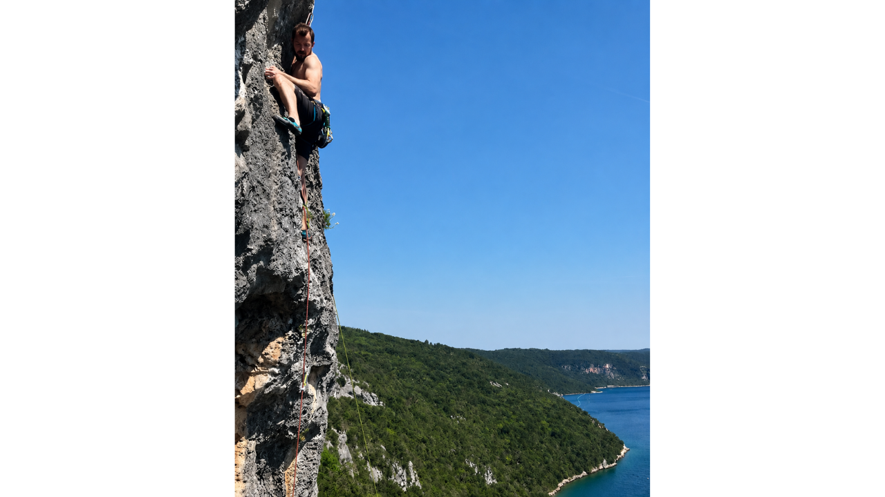 1. Rock climber loses glasses mid-climb