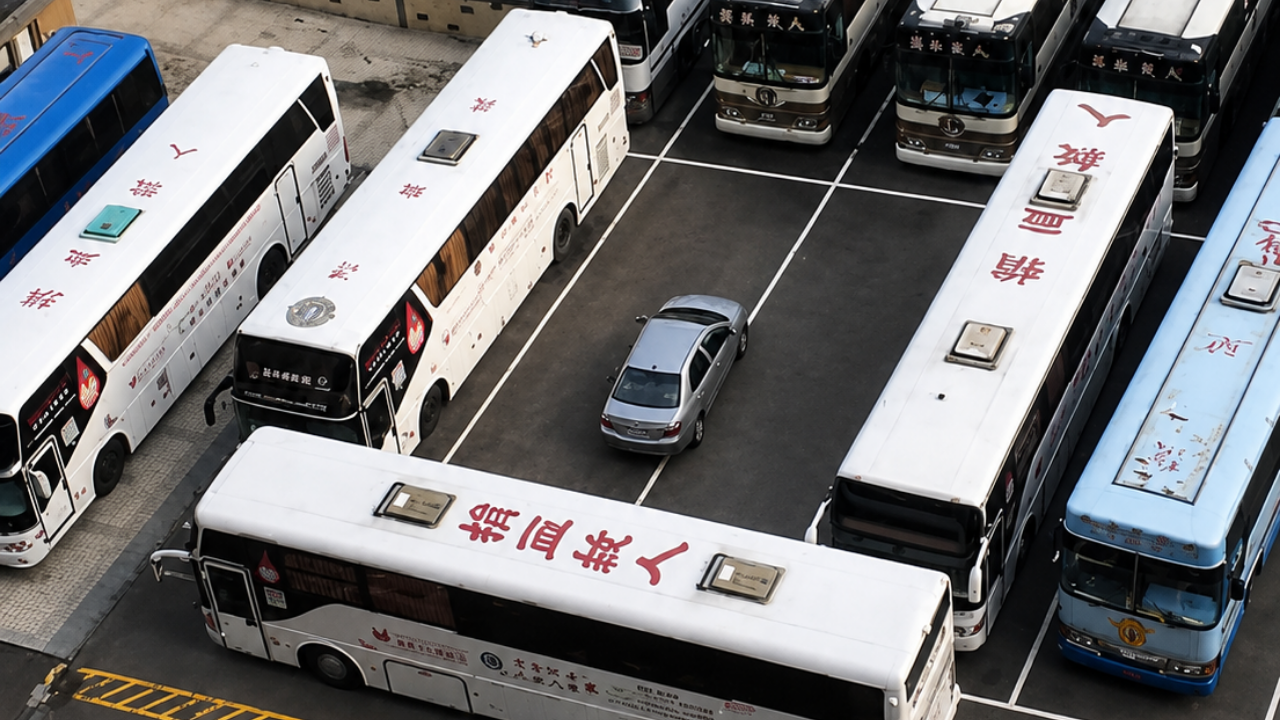 5. The Bus Sandwich