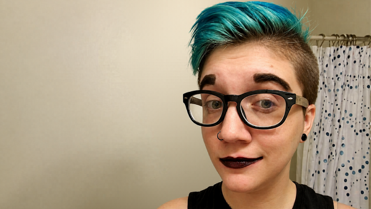 18. Eyebrow Gap Gone Wrong